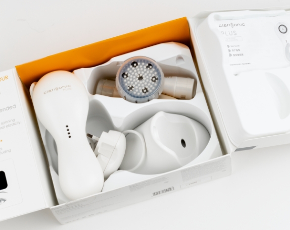Clarisonic Product in Tray