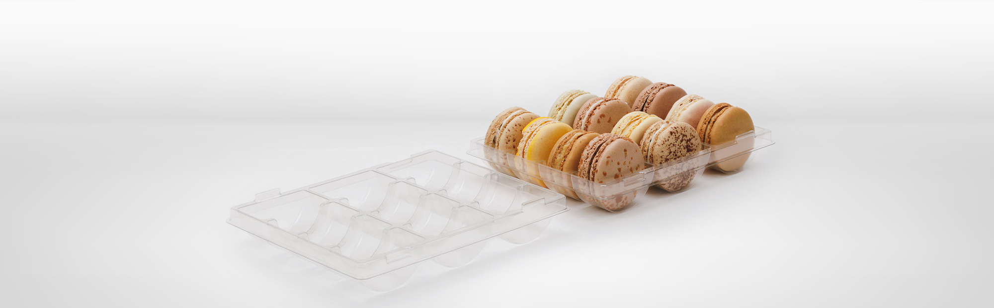 Macaron Tray with Lid